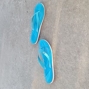 Teal women's flip flops